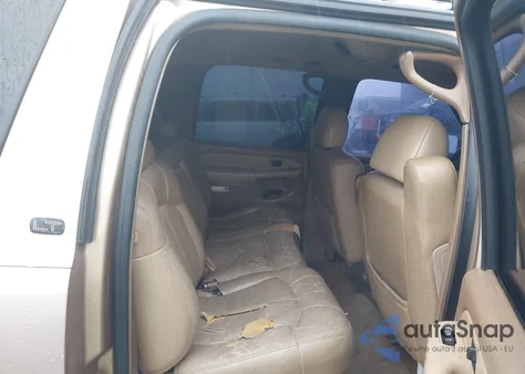 2000 Chevrolet Suburban 1500 Lt from USA, damaged, VIN 3GNEC16T7YG149749